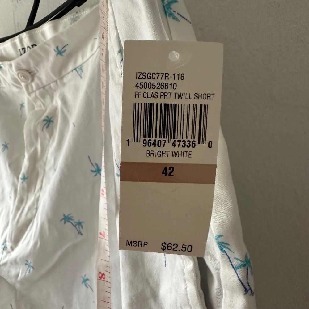 IZOD Printed Shorts Size 42 (M003) - Picture 4 of 5